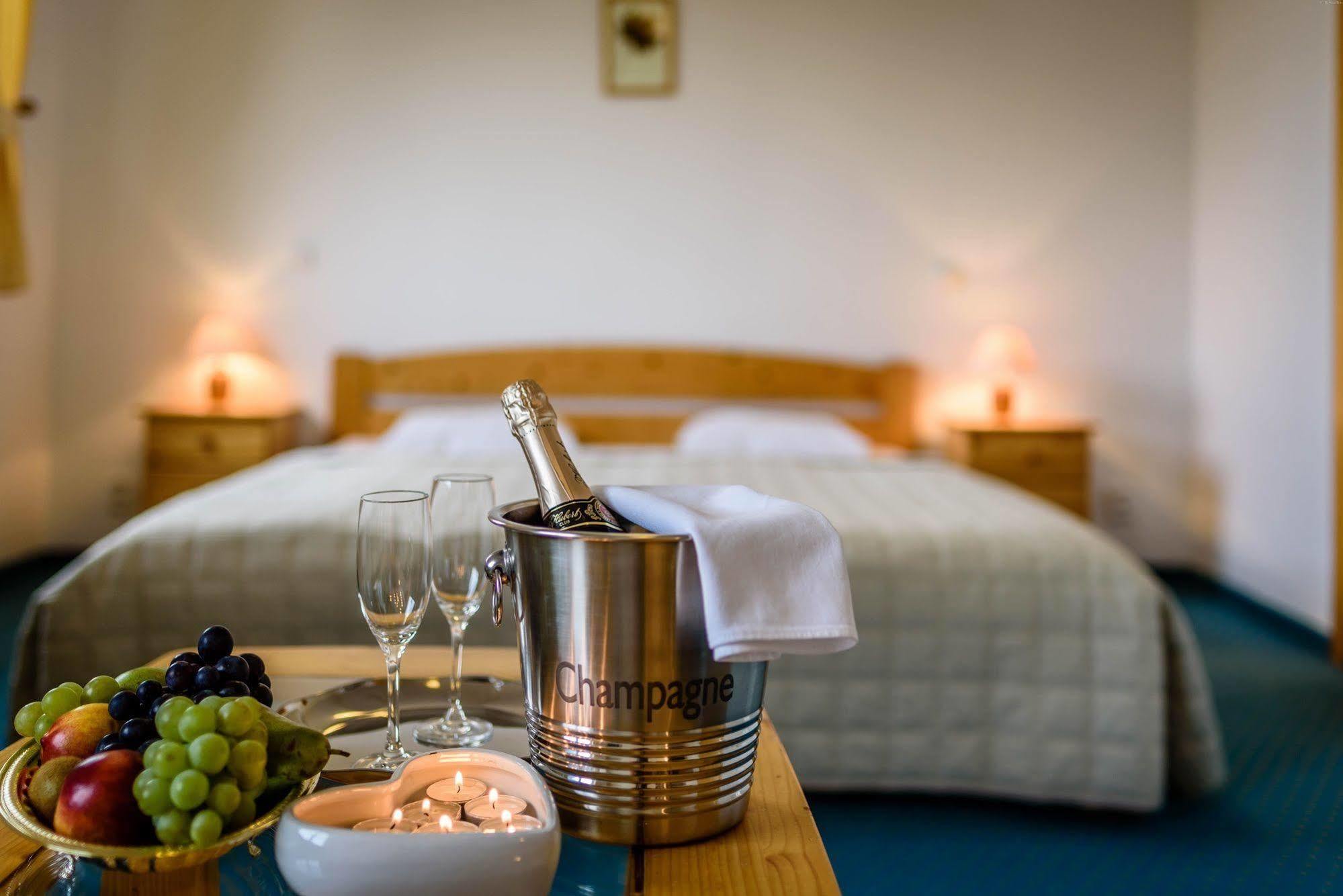 Hotel Villa Siesta Vysoké Tatry Kültér fotó